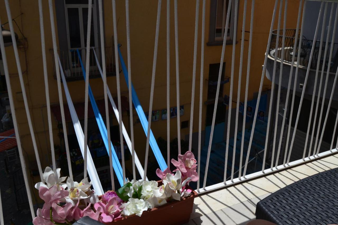 Crystal B&B Napoli Bagian luar foto