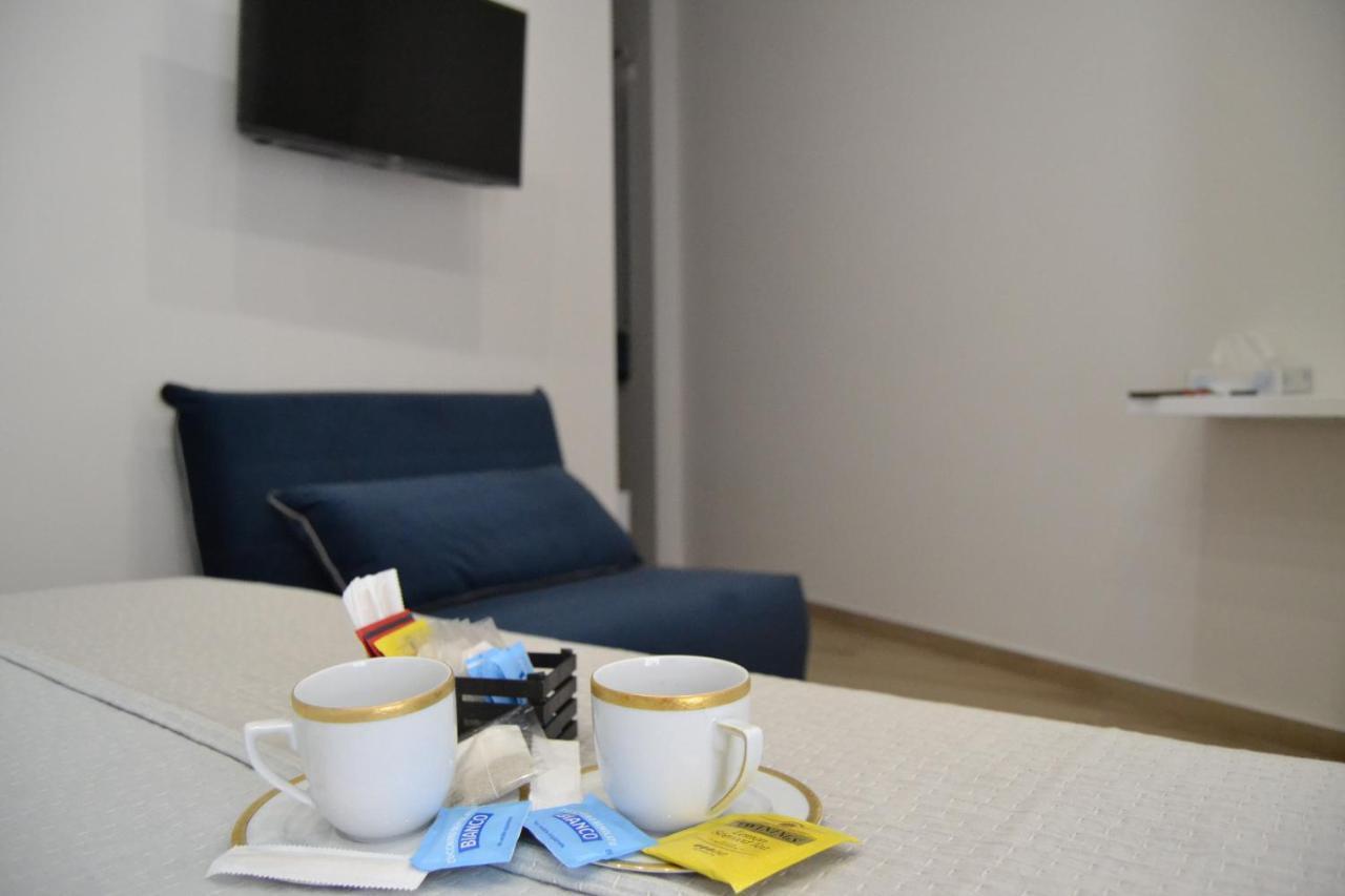 Crystal B&B Napoli Bagian luar foto